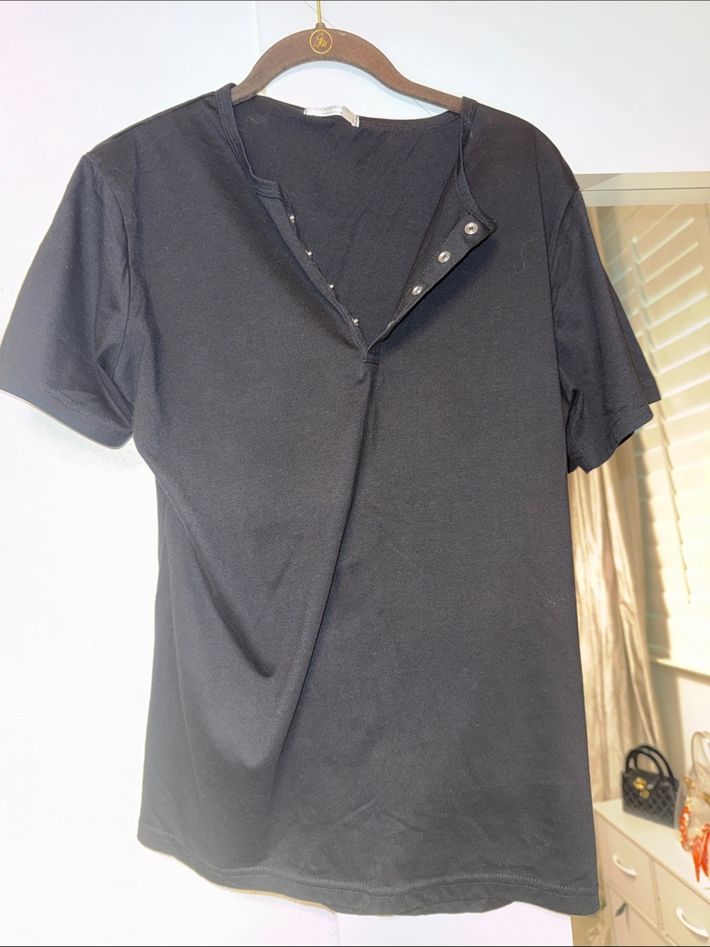Men's Black Short-Sleeve Snap-Neck Tee